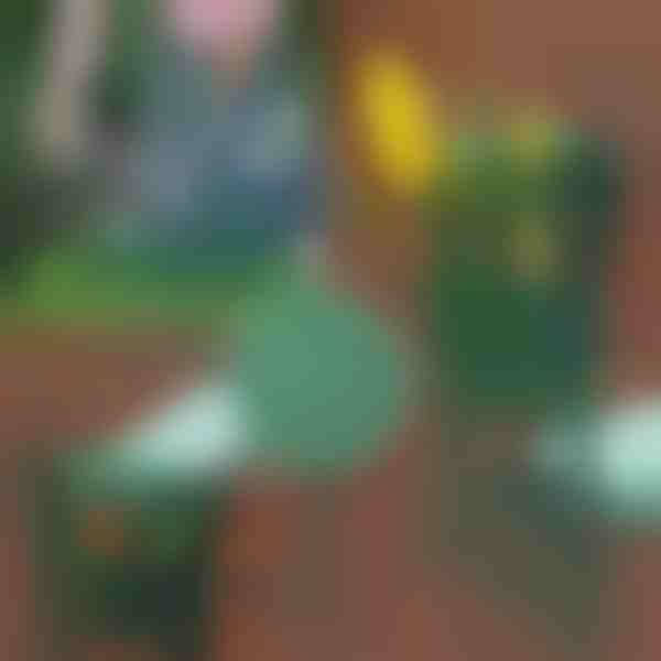 Assento de jardim com proteção de joelho | KNEEBENCH